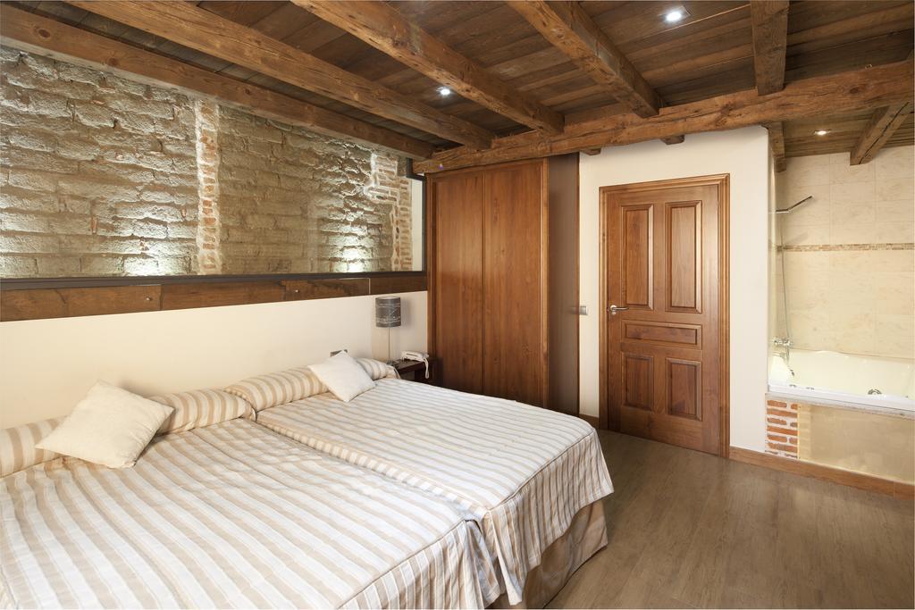 Hosteria Del Mudejar Avila Velayos Rum bild