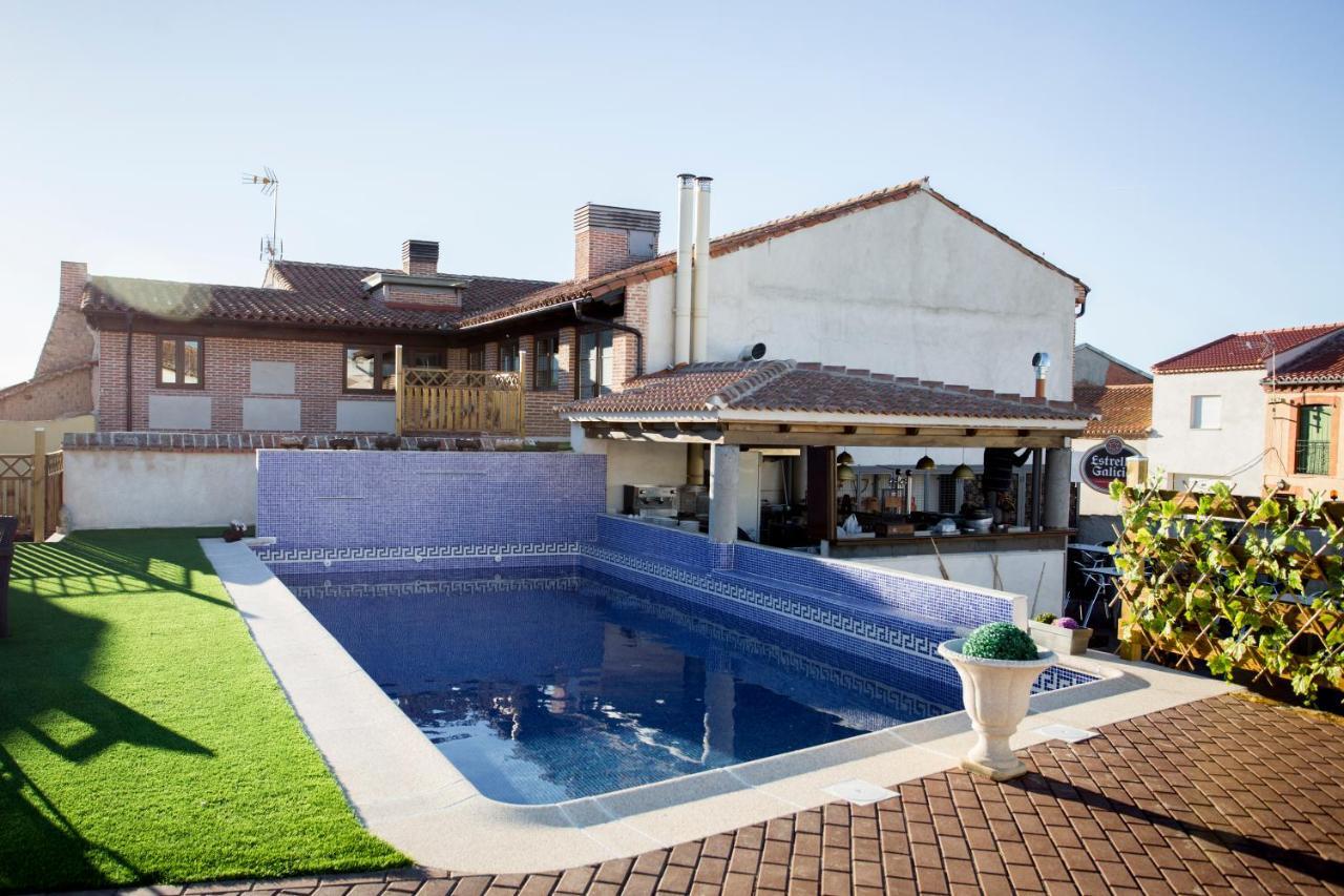 Hosteria Del Mudejar Avila Velayos Exteriör bild
